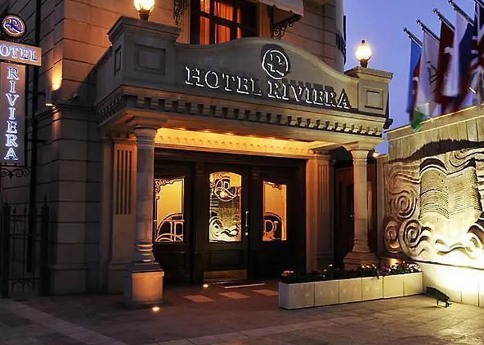 Riviera Hotel